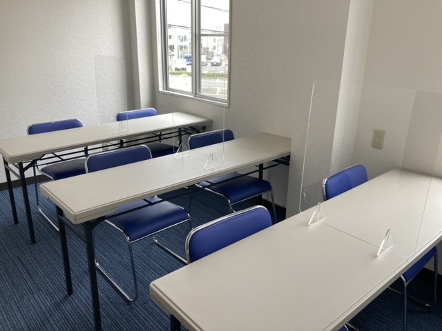 Izu My Room (伊豆毎日新聞社レンタルスペース)
